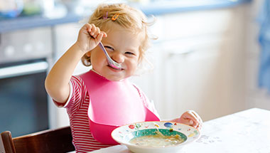 Pyszne i proste zupy dla dzieci – sprawdzone przepisy